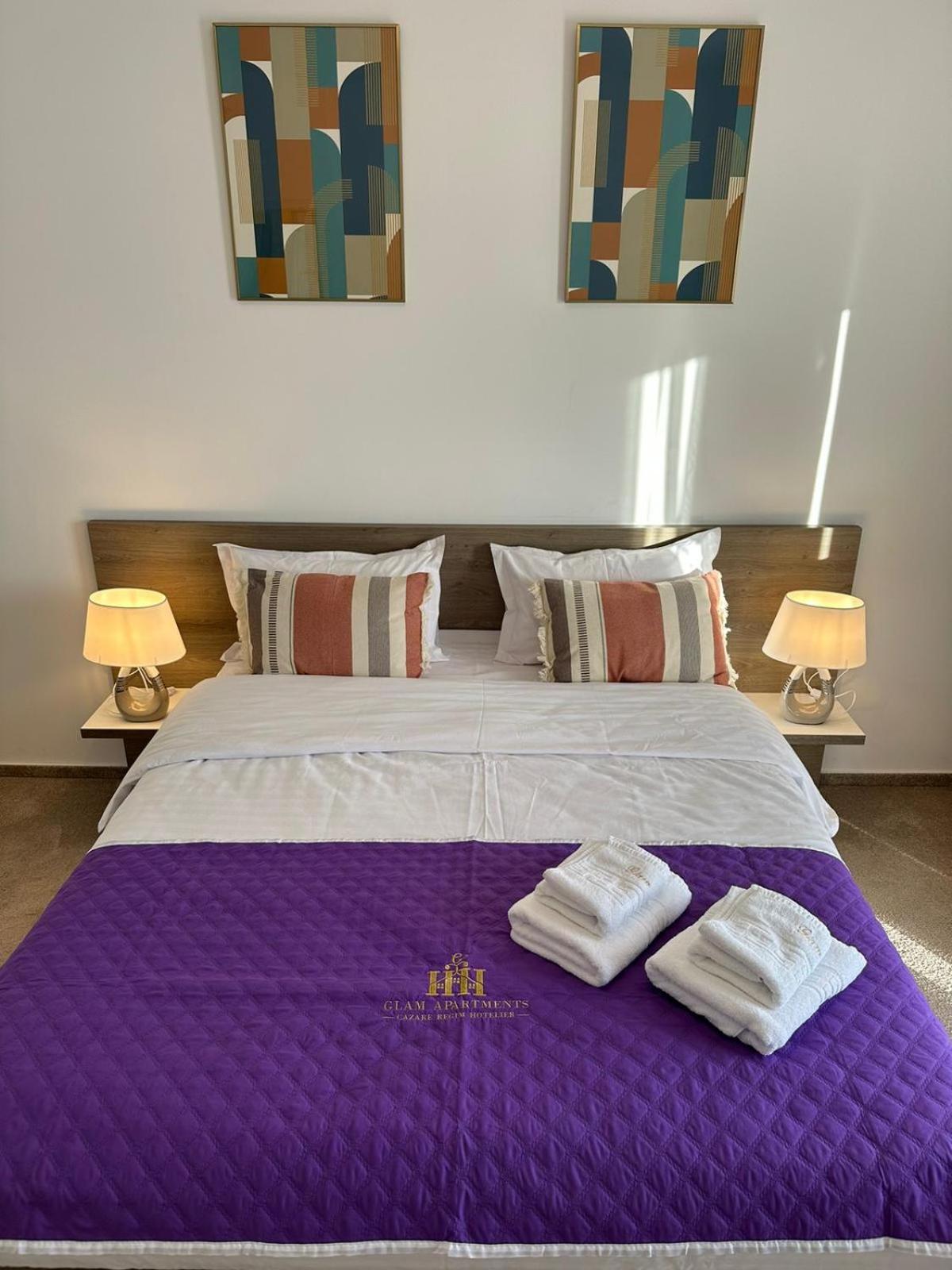 Luxury Glam Apartments & Studios Near Coresi Mall Braşov Exterior foto